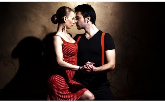 Learn to dance Argentine Tango